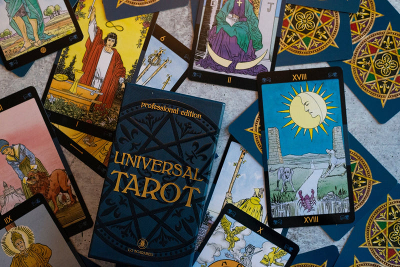 Universal Tarot Professional Edition